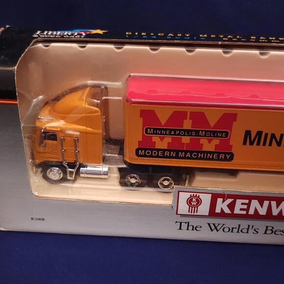 Kenworth 18 Wheeler Bank Minneapolis‑Moline Modern Machinery Vintage - Picture 2 of 7